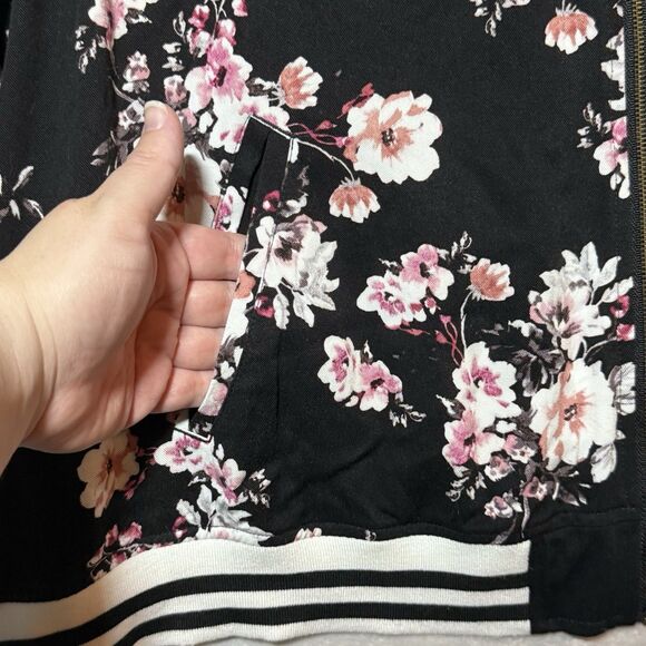 Torrid Black Pink Floral Bomber Jacket Full Zip Long Sleeve Women's Plus Size 3X - Picture 6 of 14